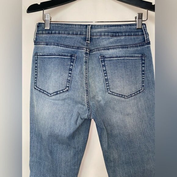 NYDJ Sheri Slim Ankle Palm Dot Embroidery HemJeans - Picture 6 of 15